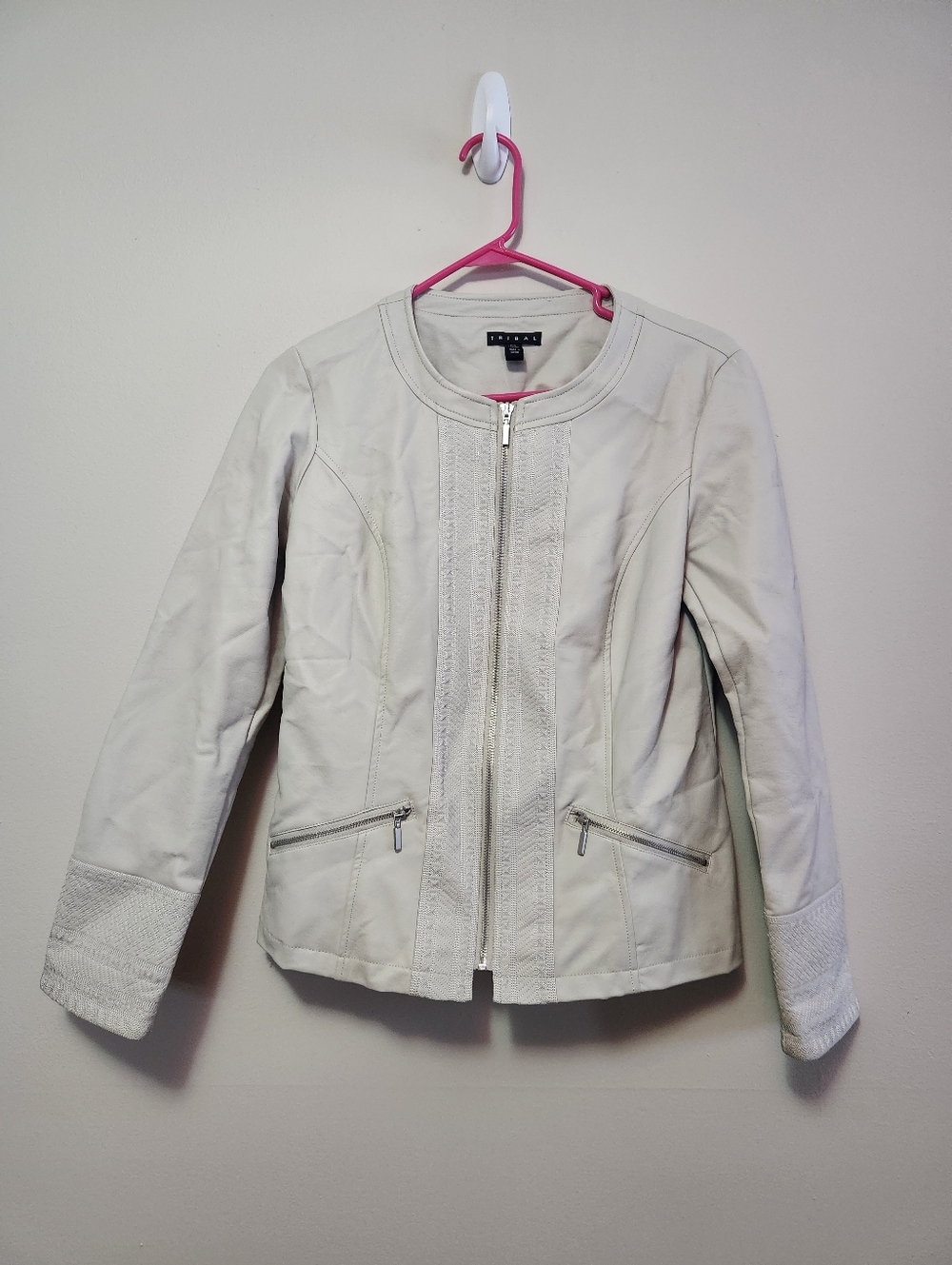 Tribal Bone Color Faux Leather Spring Zip Festival Jacket Women’s Size P/S Moto